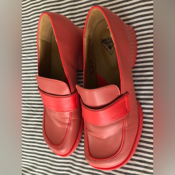 FLUEVOG- mod ‘Shelly’ in sherbet orange size 8 - Picture 5 of 7